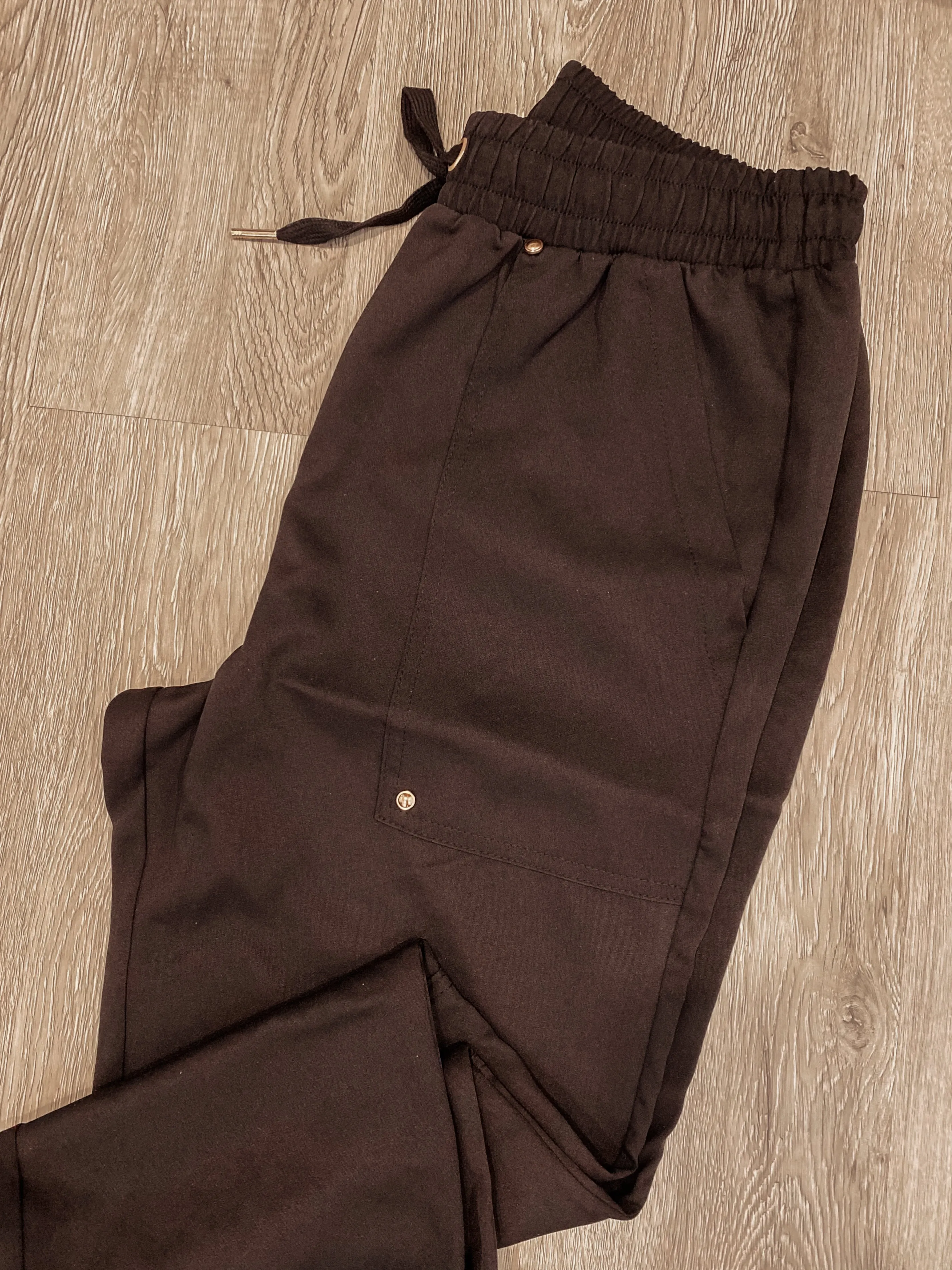 Evie Black Joggers